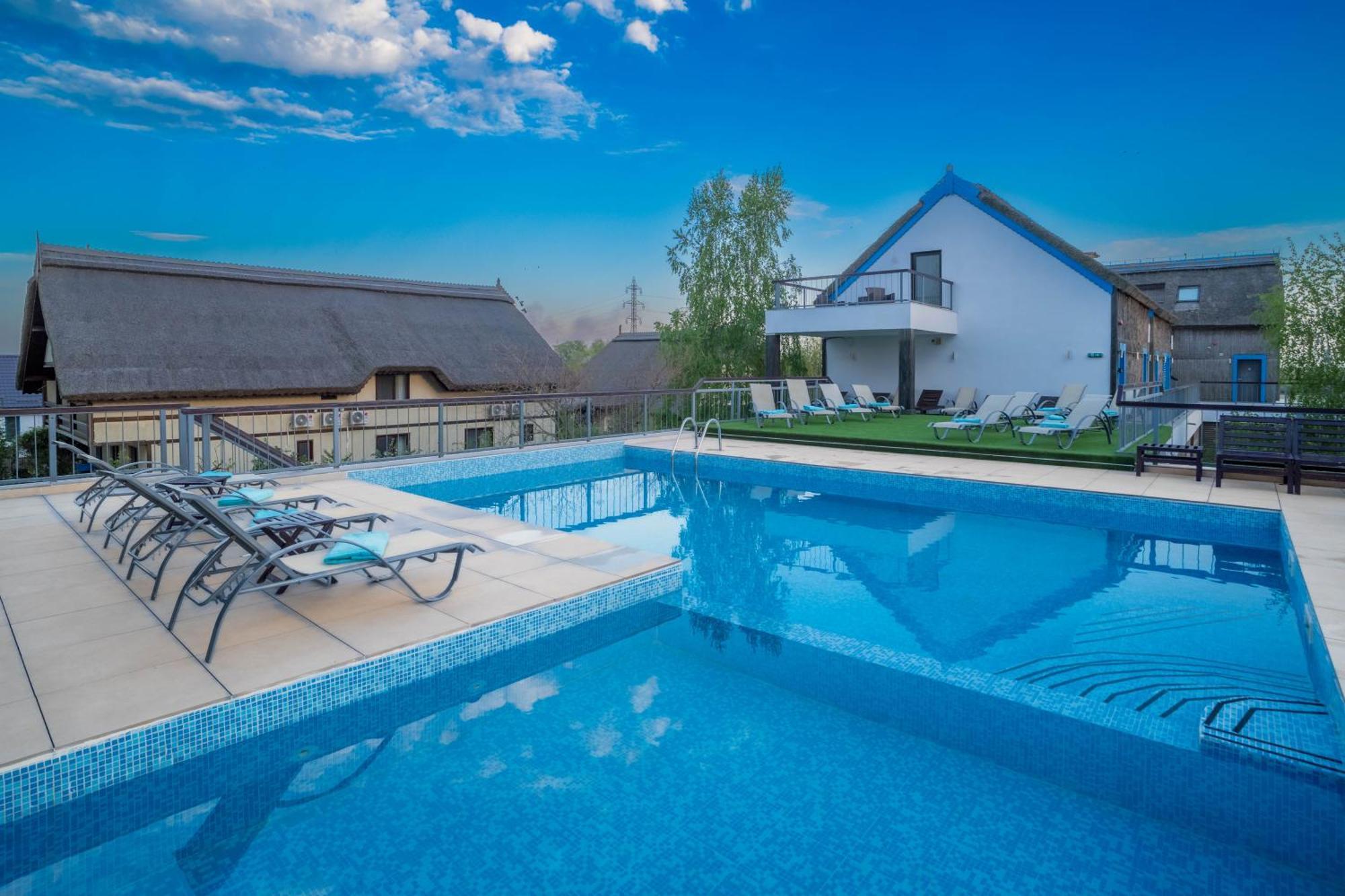 Delta Boutique & Carmen Silva Resort Crisan  Exteriör bild