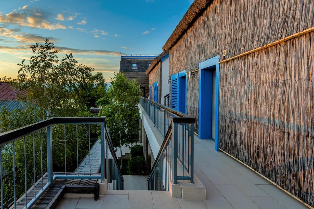 Delta Boutique & Carmen Silva Resort Crisan  Exteriör bild